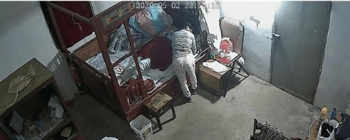 爱体育网址原创江苏一保姆闷死83岁老人后镇定帮家属处理后事？职业道德呢(图1)