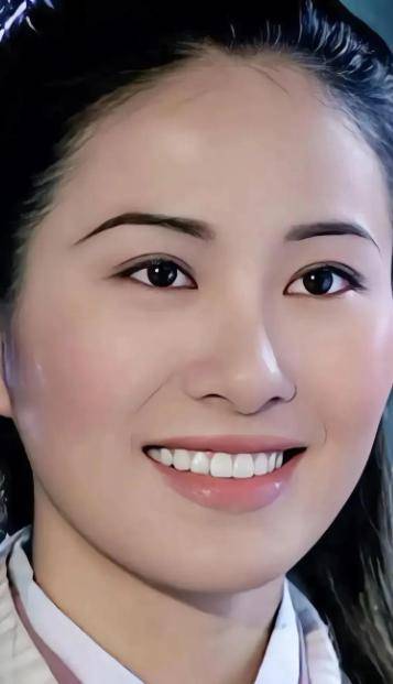 父亲爱体育入口病重保姆抢家产叶璇自曝遭遇但没想到她却笑着称无所谓(图8)