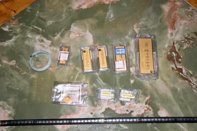 保姆盗走雇主90余万元财物 已被拘留 警方15小时速破案(图4)
